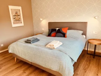 Schlafzimmer 1 - Boxspring Bett