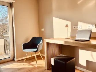 Schlafzimmer 1 - Arbeitsplatz