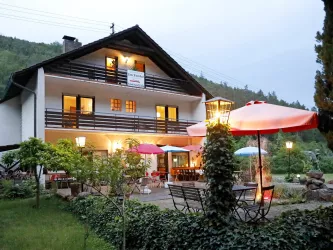 Terrasse (© Stadt Bad Dürkheim)