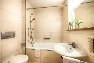 Business_Bad1_Achat_BadDuerkheim_170817klein