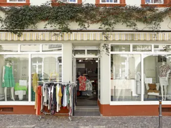 Aussenansicht auf die Boutique Voila