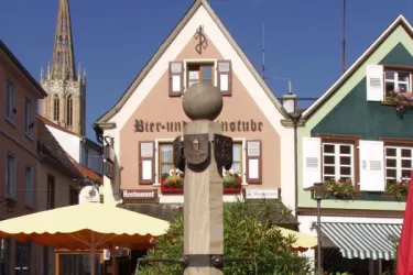 Brunnen auf dem Römerplatz