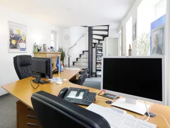 Innenansicht der Allianz Agentur
