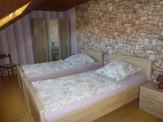 Schlafzimmer.