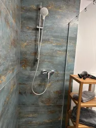 Dusche