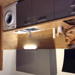 Küche mit Waschmaschine