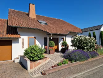 Vorderansicht unseres Hauses.