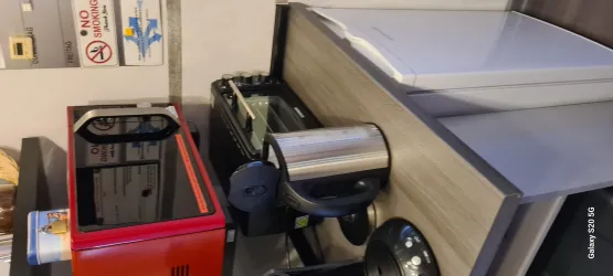 Kochmöglichkeiten und Kühlschrank
