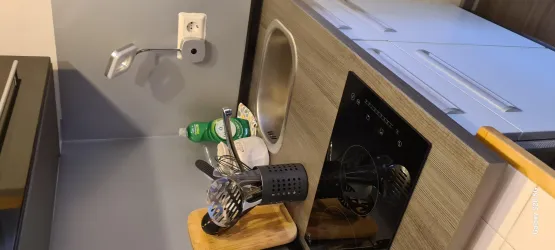 Küchenzeile mit Spülbecken