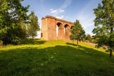 Sommer am Pfrimmtalviadukt