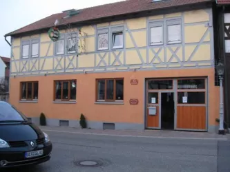 Außenansicht des Landgasthofes (© Landgasthof Goldenes Lamm, Hermann Gilb)