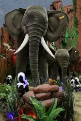 Elefant in der Savanne