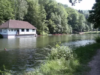 Kindsbach Bärenlochweiher (© VG Landstuhl)