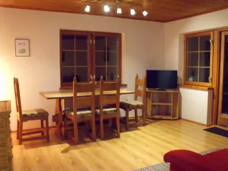 Wohnzimmer-Essbereich (© Familie Klamroth)