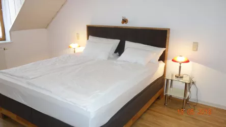 Boxspringbett-Schlafzimmer
