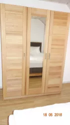 Kleiderschrank-Riesling