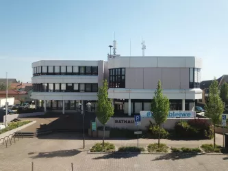 Tourismusbüro im Rathaus Rülzheim (© Verbandsgemiende Rülzheim Sebastian Hör)