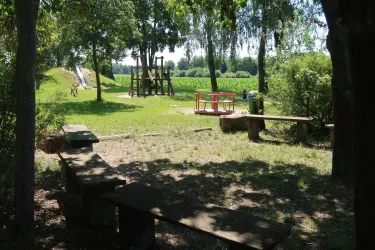 Rastplatz Spielplatz Minfeld