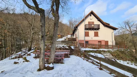 Naturfreundehaus im Winter (© Gerrit Altes)