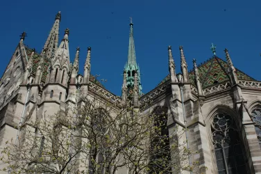 Gedächtniskirche seitlich (© Jörg Dörr)