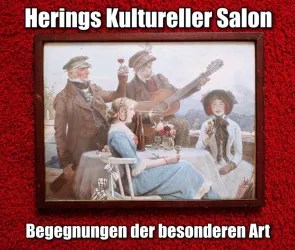 Ein DJ-Pult mit Plattenspielern und einer Konsole. Die Schatten von Händen tanzen in blauer Beleuchtung an der Wand.