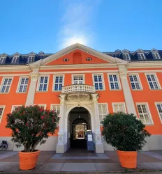 Rathaus Haupteinang (© Tourist-Information Speyer, Eva Schmitt)