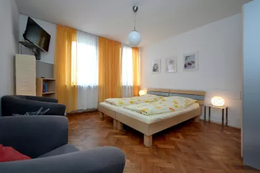 Schlafzimmer 1 (© Klaus Landry 2020)
