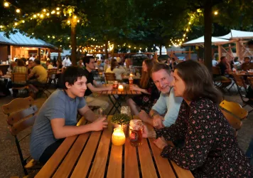 Biergarten (© Klaus Landry 2020)