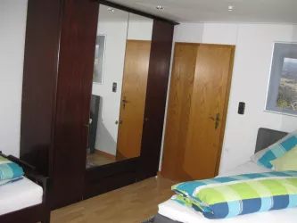Schlafzimmer_Schrank