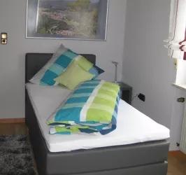 Schlafzimmer 2_Boxspringbett
