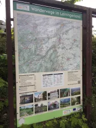 Wandertafel am Parkplatz Neuleiningen