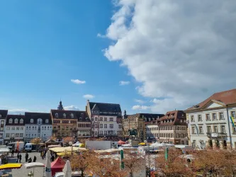 auf dem Rathausplatz