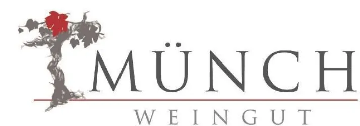 Münch Weingut Logo mit einem stilisierten Weinstock und roten Weintrauben. Es verkörpert die Weintradition und Qualität des Weinguts.