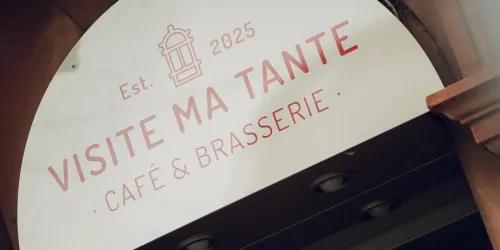 visite ma tante_landau_pfalz_eingang_www.powpau.de (© www.powpau.de)