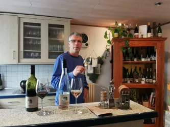 Weingut Dicker (© Weingut Dicker)