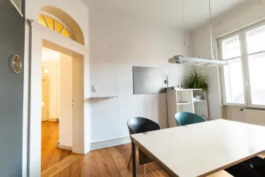 Büroraum Landau (© Mark Lotse)