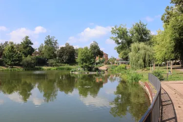 Der vor wenigen Jahren umgestaltete Ostpark ist Teil des diesjährigen Programms beim Tag der Architektur. (Quelle: Stadt Landau)