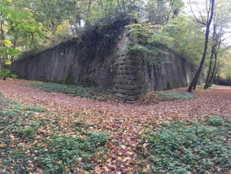 Fort mit Ravelins (© Rolf Gebert)