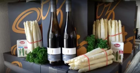 Spargel & Wein