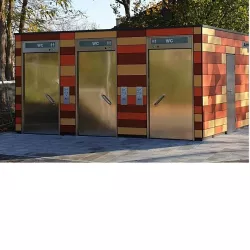 Öffentliche Toilette am Alten Meßplatz (© Büro für Tourismus Landau)