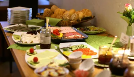 Frühstück (© Weingut Vögeli)