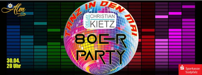 Ein goldenes Schild mit dem Schriftzug "Alm" und einer Edelweiss-Blume. Es zeigt eine elegante und einladende Präsentation.