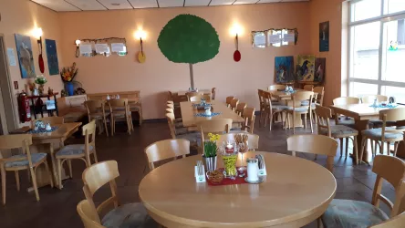 Innenansicht (© Café Bistro "Zur Akazie")
