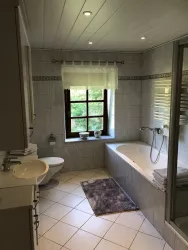 Badezimmer (© Archiv Ferienhaus Werkhof)