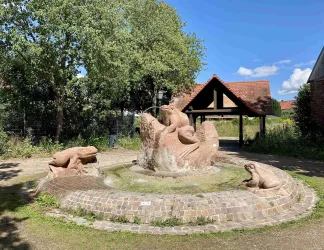 Froschbrunnen Offenbach (1)