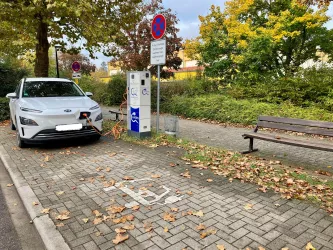 E-Ladesäule Konrad-Lerch-Ring (2)
