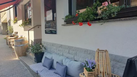 Pizzarie Urban 1- Sitzplätze außen - Stadtverwaltu