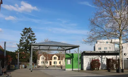 Carrieres-sur-Seine-Platz Grünstadt