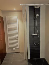Badezimmer (Dusche) (© Archiv Leistungsträger)