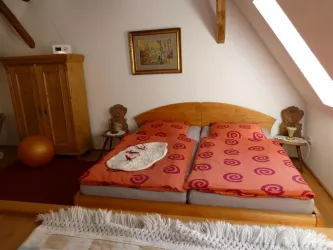 Schlafzimmer 1 (© Archiv Clödy)